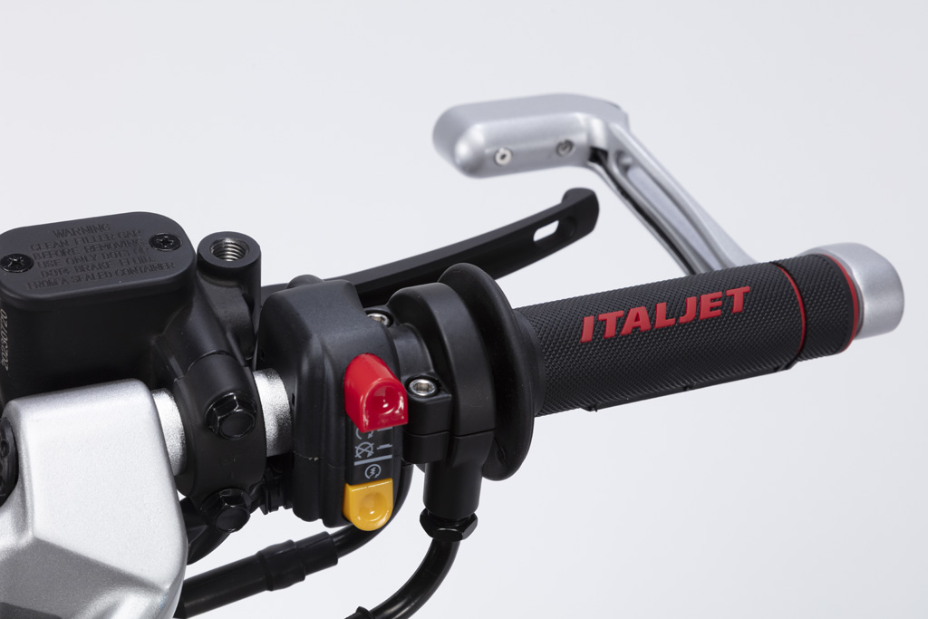 ドラッグスター300