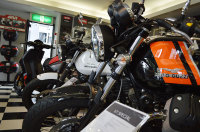 �x�X�p�E�s�A�b�W�I�ꔄ�X�@�X�N�[�^�[�C�^���A�[�m�����Z���g���[��