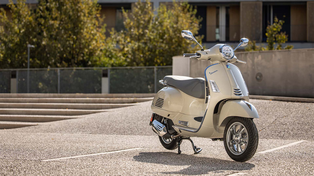 Vespa GTS