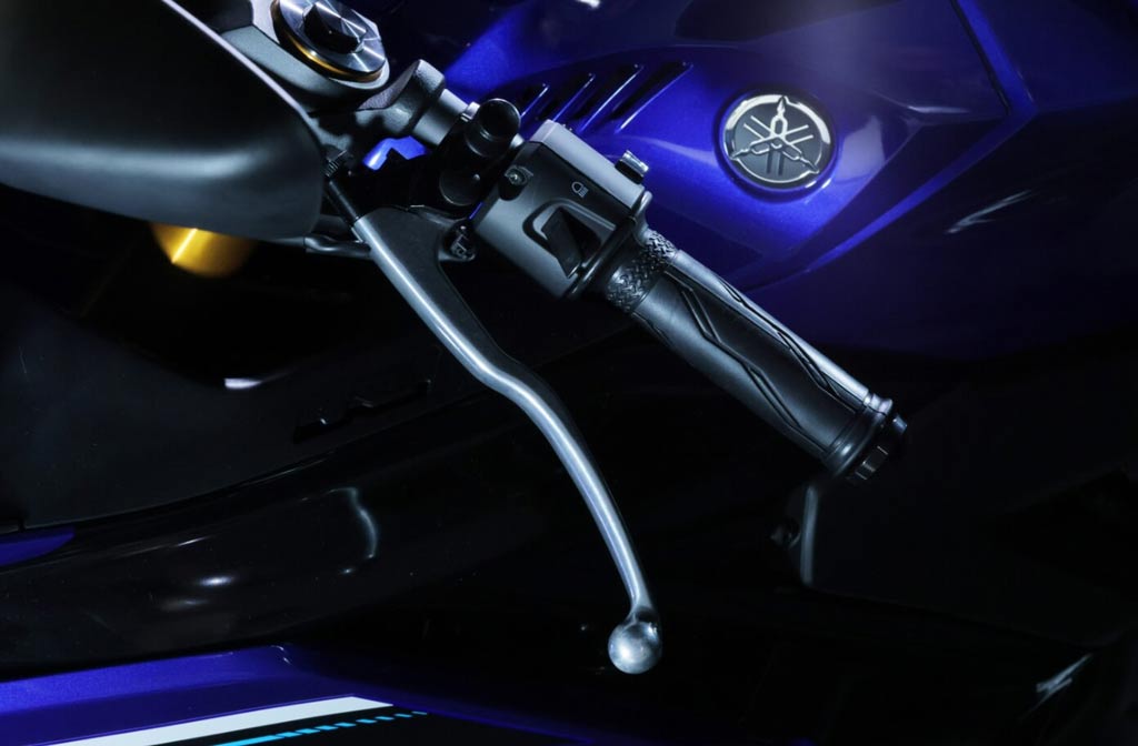 YZF R-25�@YZF�@R-3